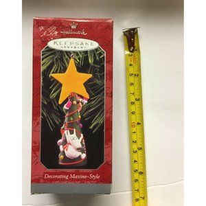 Christmas Ornament  "Decorating Maxine-Style" Hallmark  1998 QXE6883